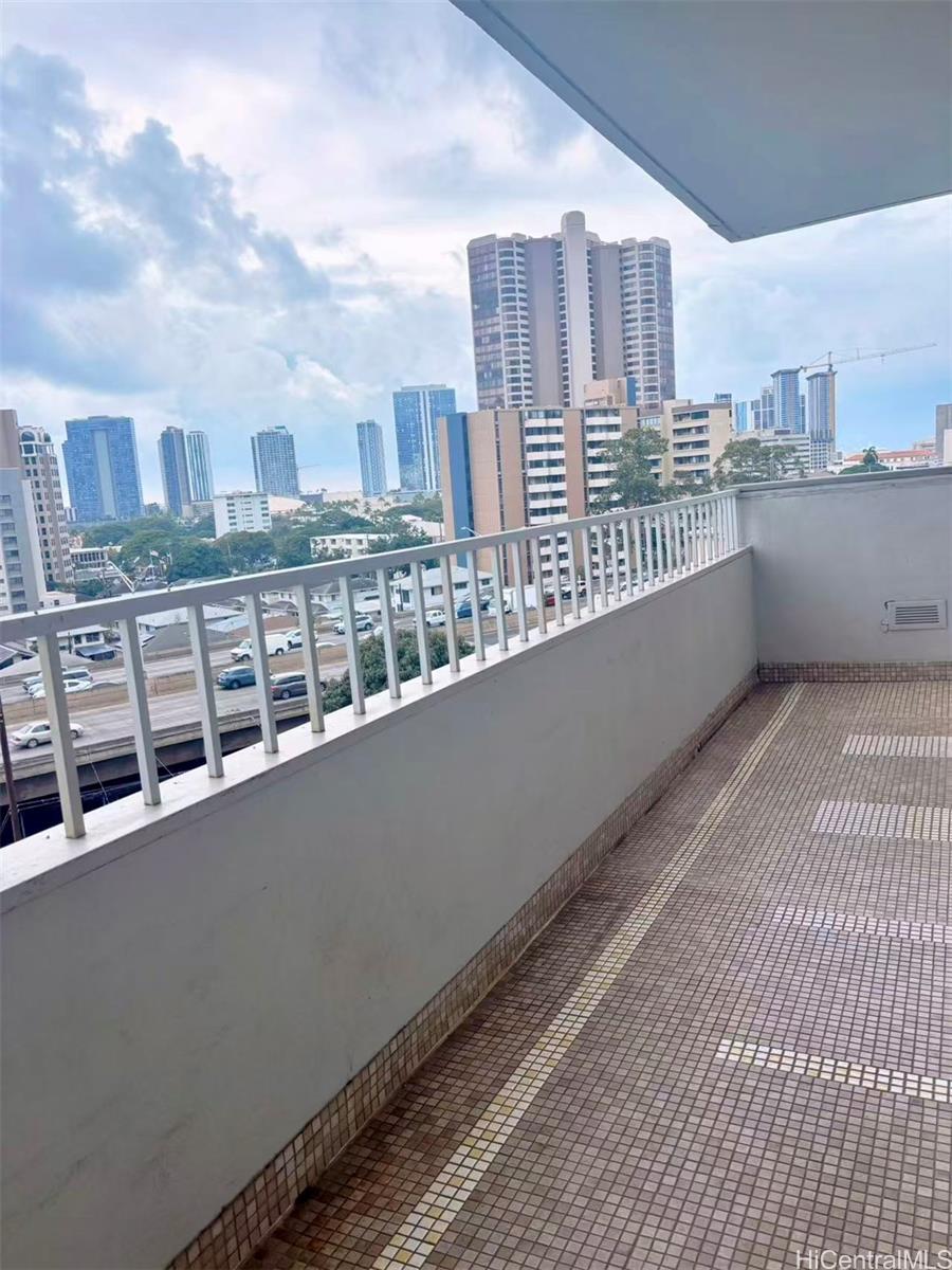 Barclay condo # 703, Honolulu, Hawaii - photo 9 of 9