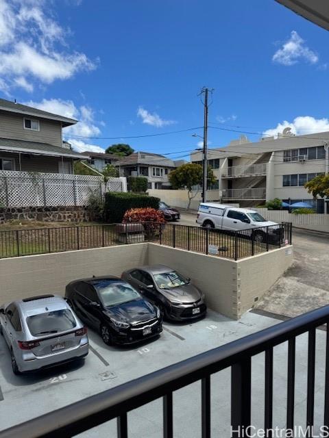 Lusitana Gardens condo # 305, Honolulu, Hawaii - photo 16 of 17