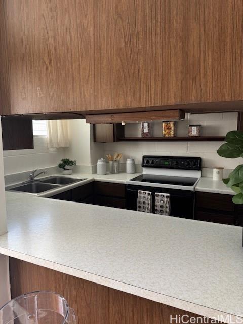 Lusitana Gardens condo # 305, Honolulu, Hawaii - photo 7 of 17