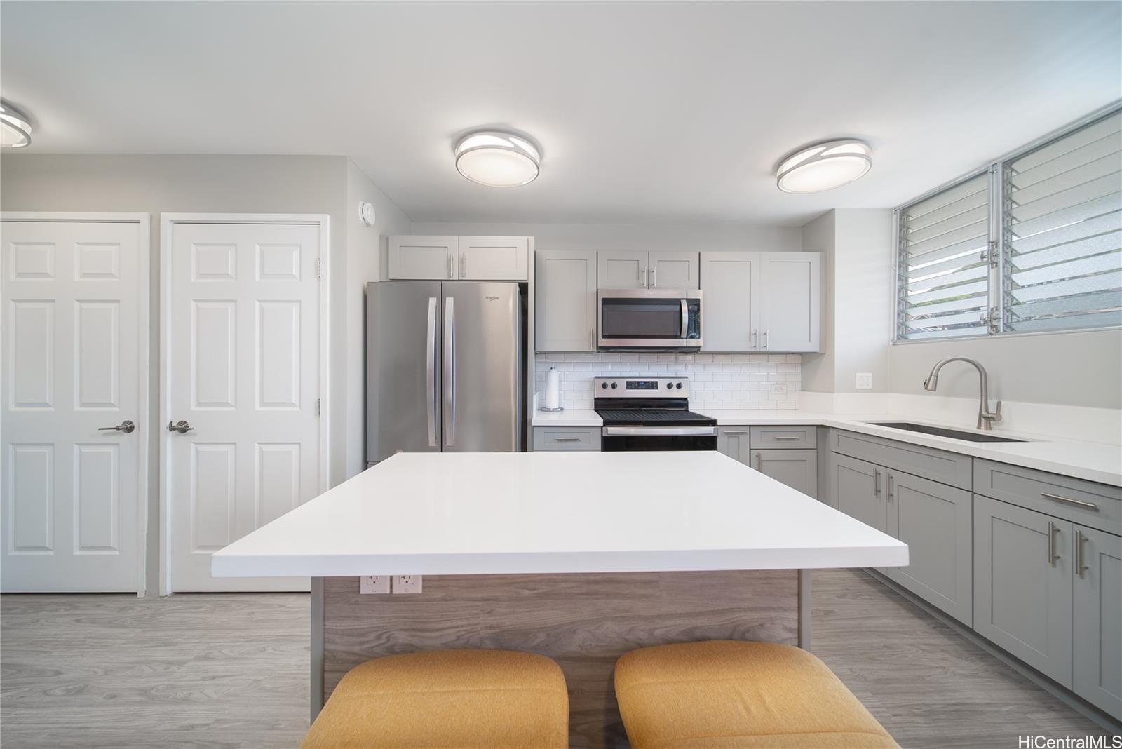 1401 Lusitana St Honolulu - Rental - photo 5 of 22