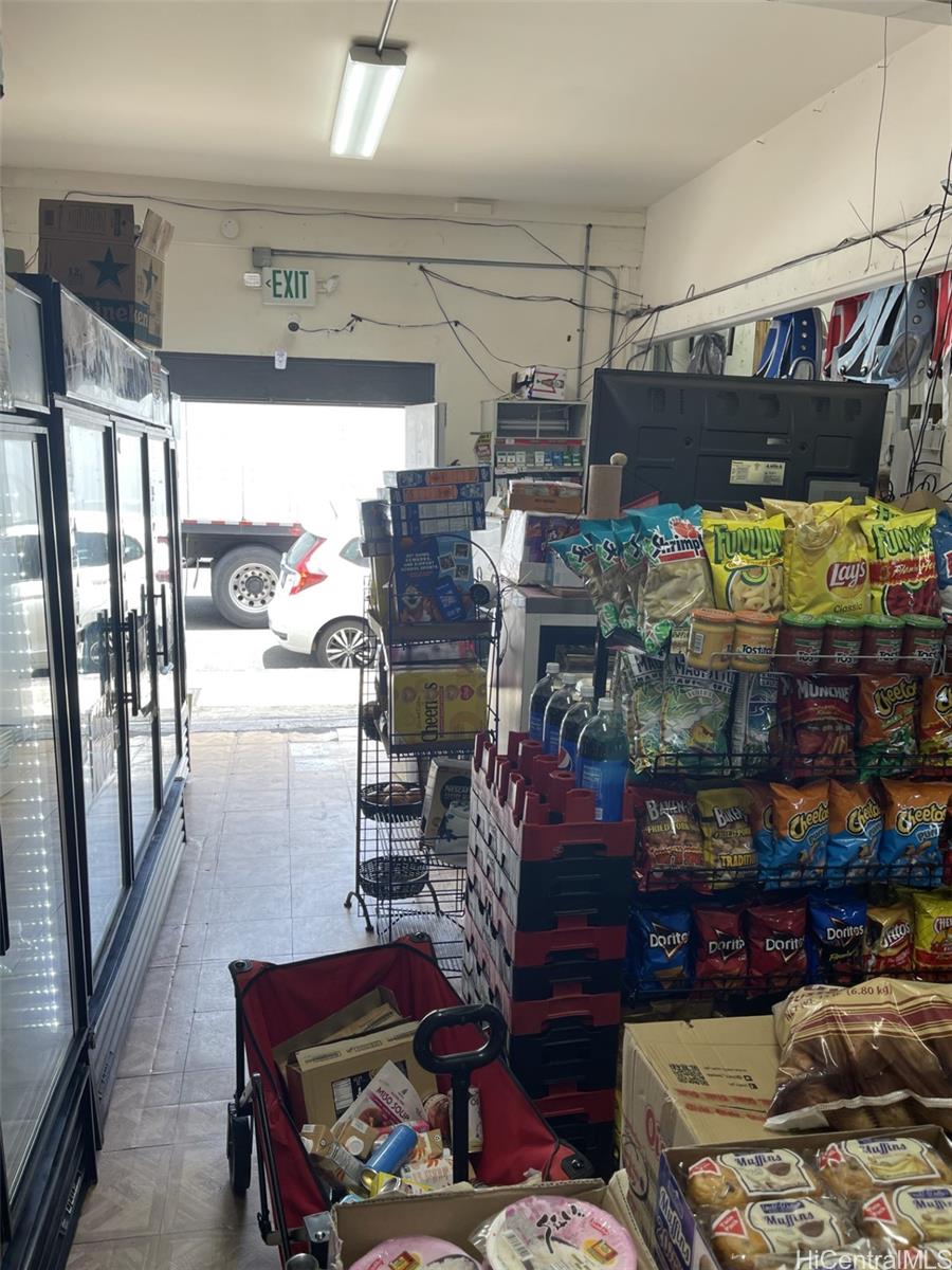 1402 Lusitana St Punchbowl-lower  - photo 13 of 15