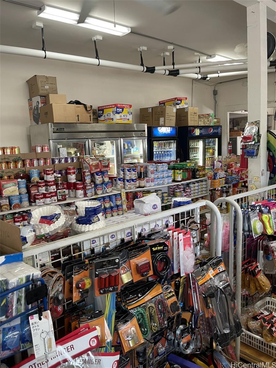 1402 Lusitana St Punchbowl-lower  - photo 9 of 15