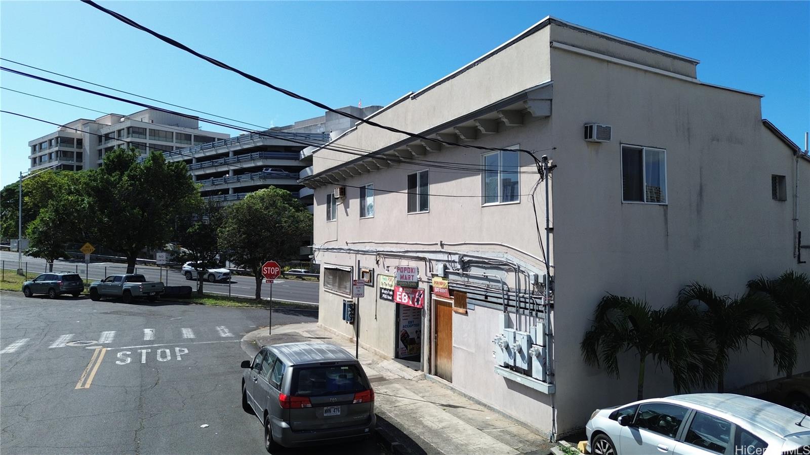 1402 Lusitana St Honolulu Oahu commercial real estate photo2 of 13