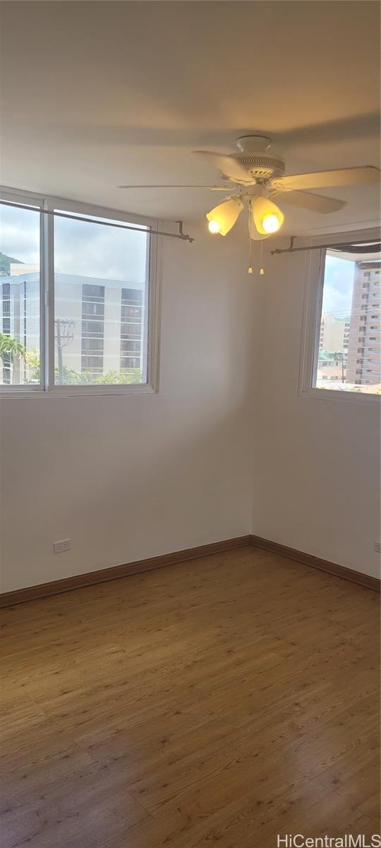 1402 Piikoi condo # 502, Honolulu, Hawaii - photo 5 of 14