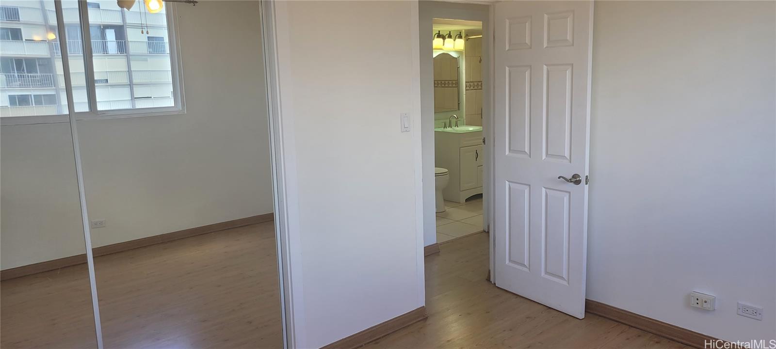 1402 Piikoi condo # 502, Honolulu, Hawaii - photo 6 of 14