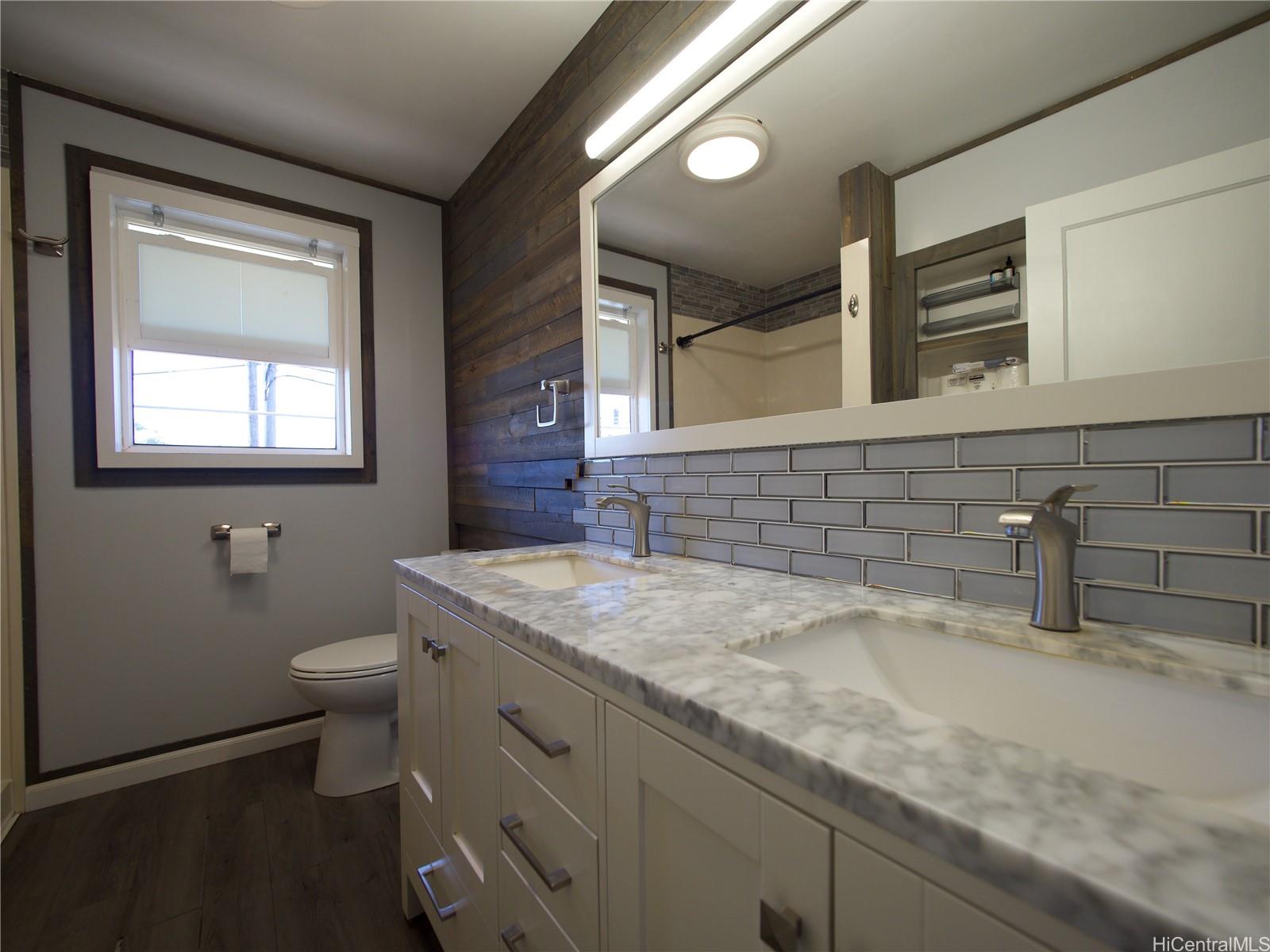 1403  Makamua St Pearl City-upper, PearlCity home - photo 9 of 18