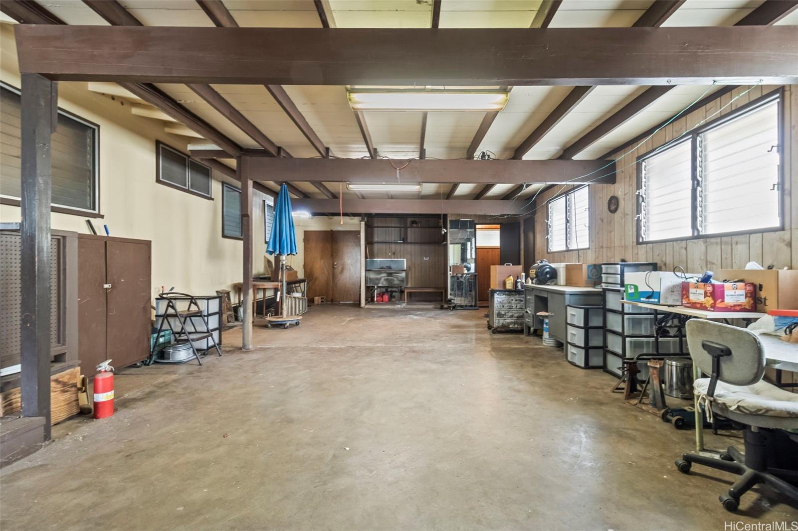 1404  Kaumoli Street Pearl City-upper, PearlCity home - photo 21 of 23