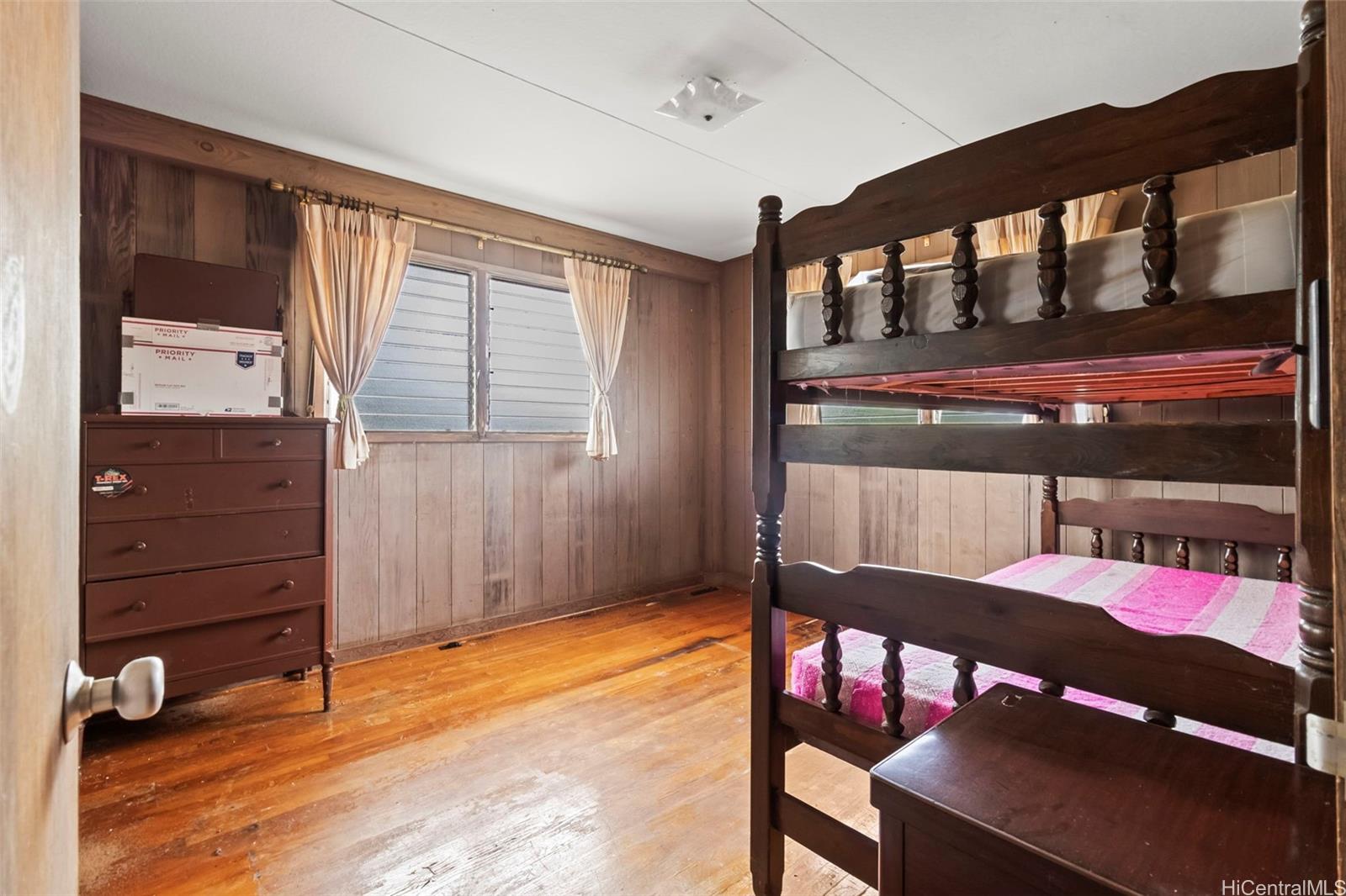 1404  Kaumoli Street Pearl City-upper, PearlCity home - photo 10 of 23