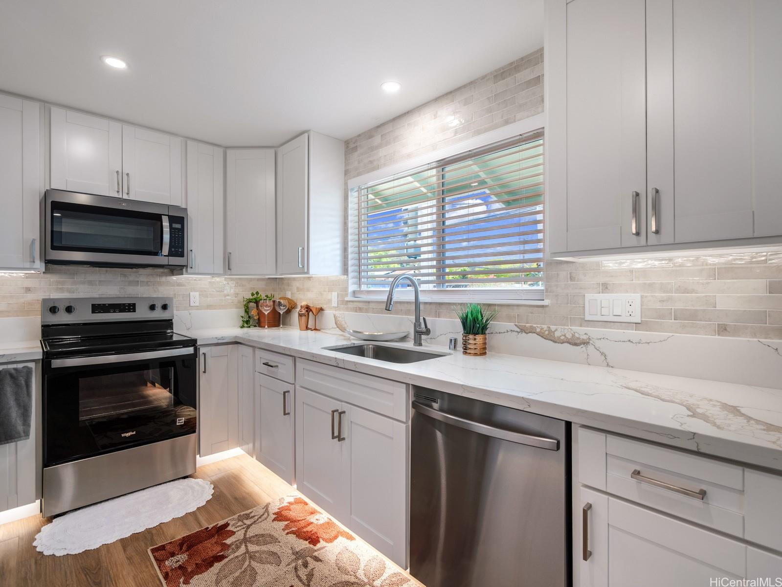 1404  Noelani Street Pearl City-upper, PearlCity home - photo 12 of 25