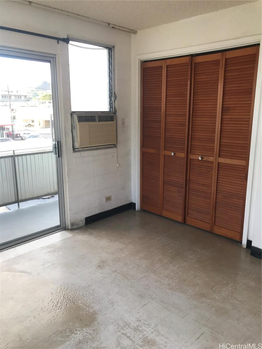 1409 Kinau St Honolulu - Rental - photo 3 of 6