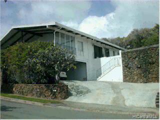 1414  Laamia St Waialae Iki, Diamond Head home - photo 7 of 9