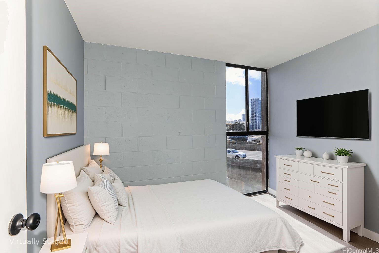 Luna-Liho Towers condo # 401, Honolulu, Hawaii - photo 13 of 19