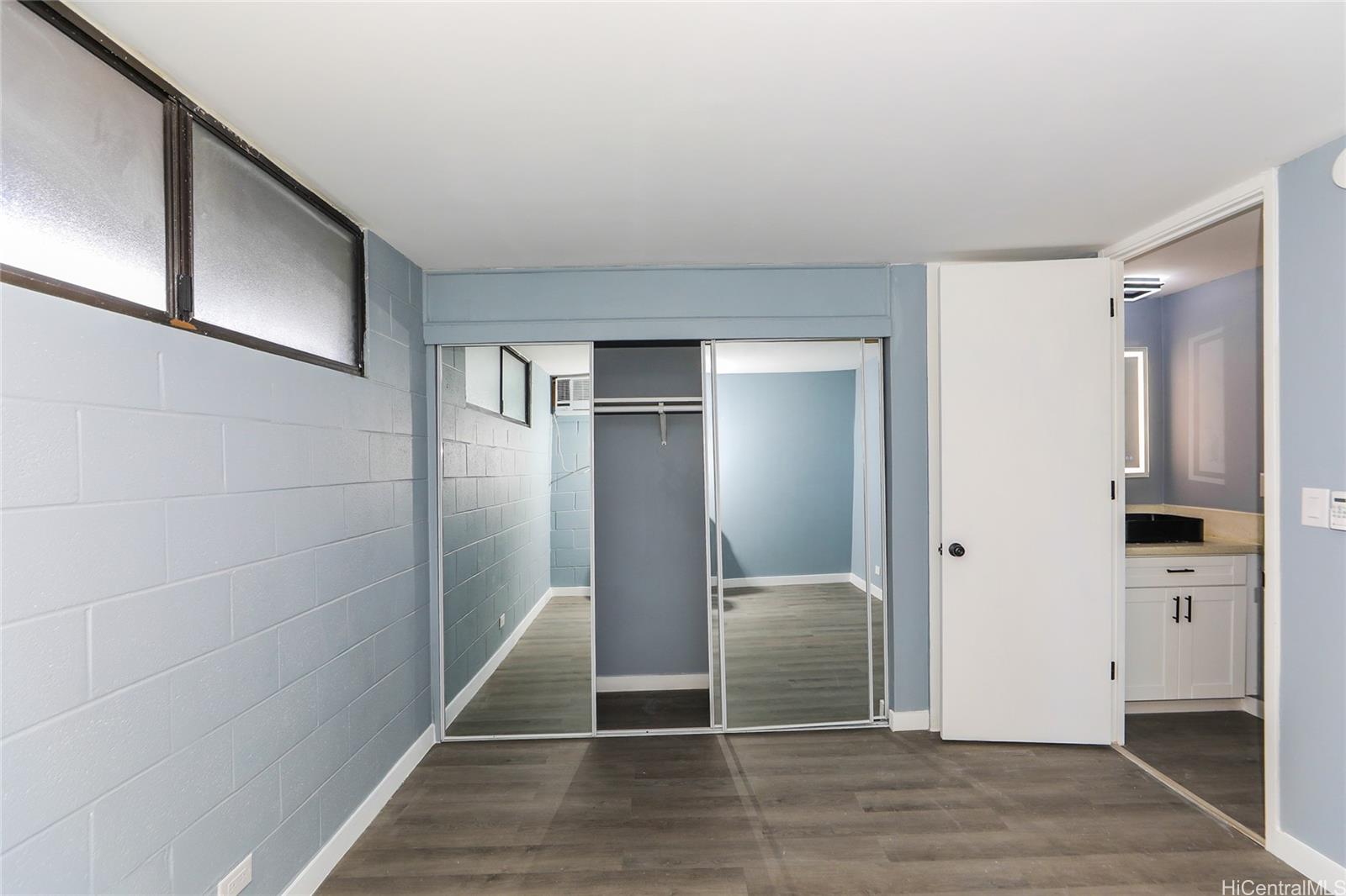 Luna-Liho Towers condo # 401, Honolulu, Hawaii - photo 10 of 19