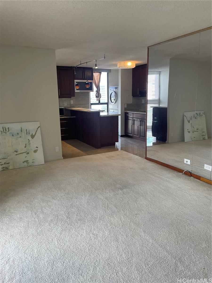 1415 Liholiho Street Honolulu - Rental - photo 4 of 11