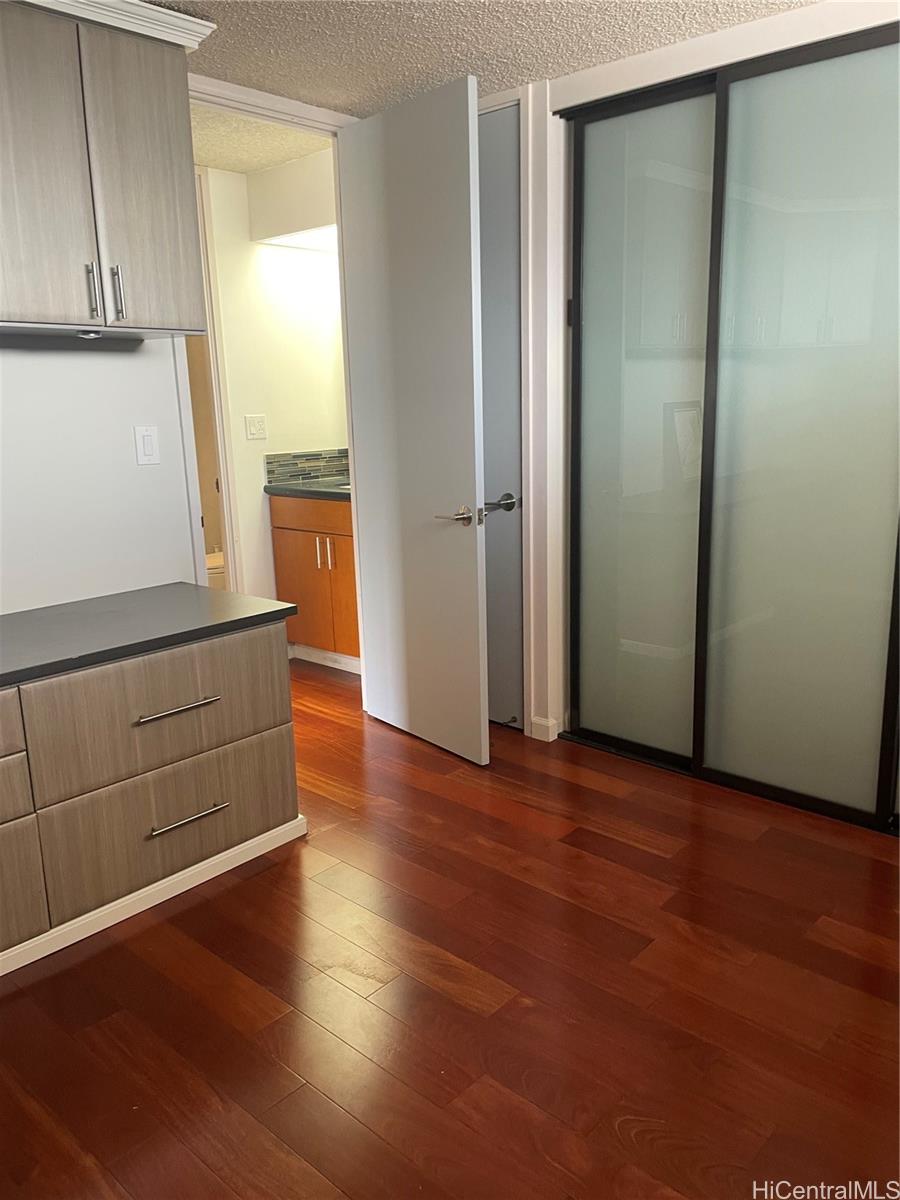 1415 Liholiho Street Honolulu - Rental - photo 9 of 11