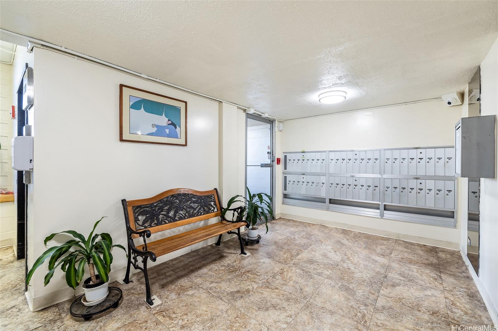 Jason Apts condo # 502, Honolulu, Hawaii - photo 15 of 17