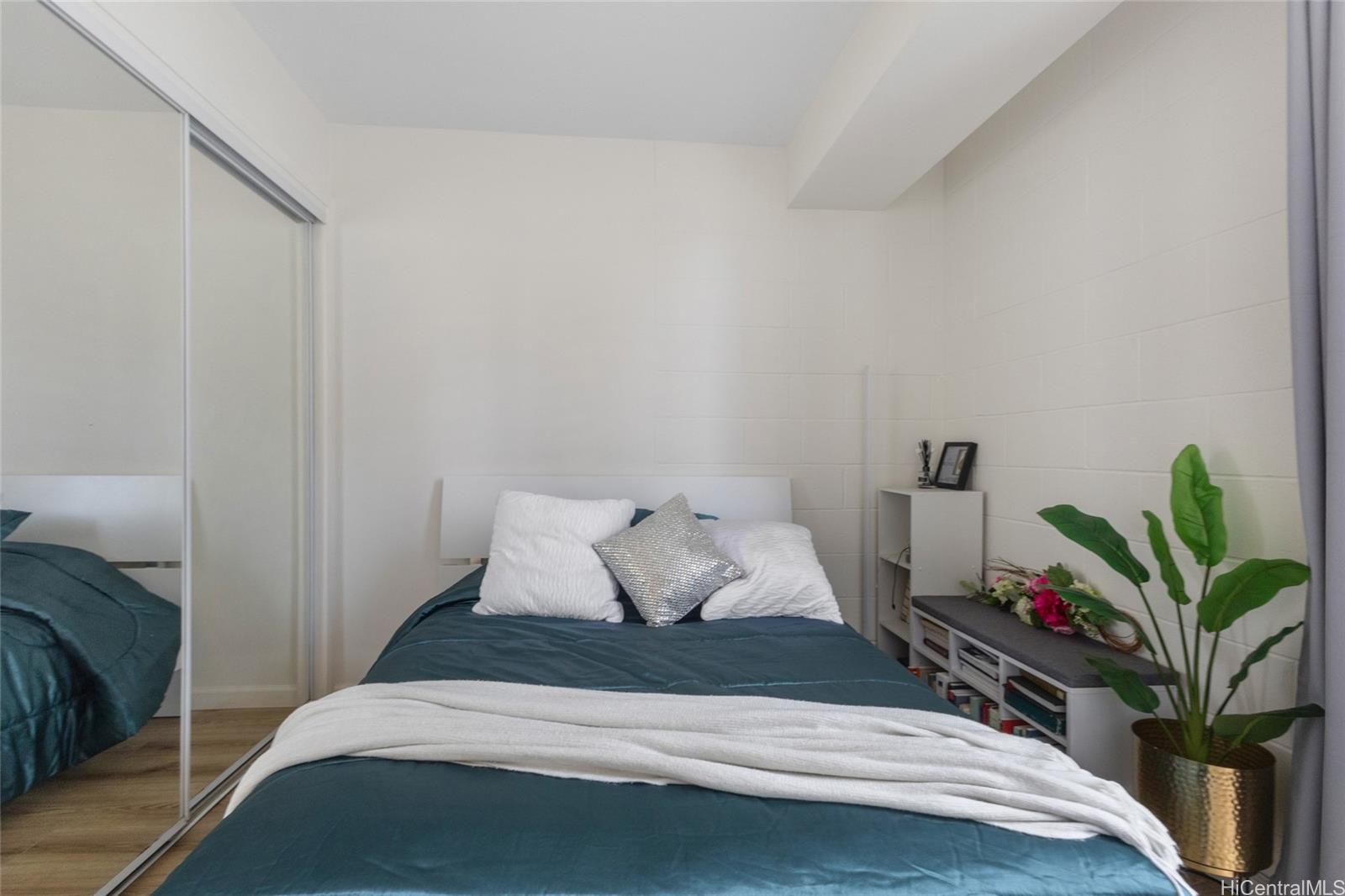 Jason Apts condo # 602, Honolulu, Hawaii - photo 12 of 25