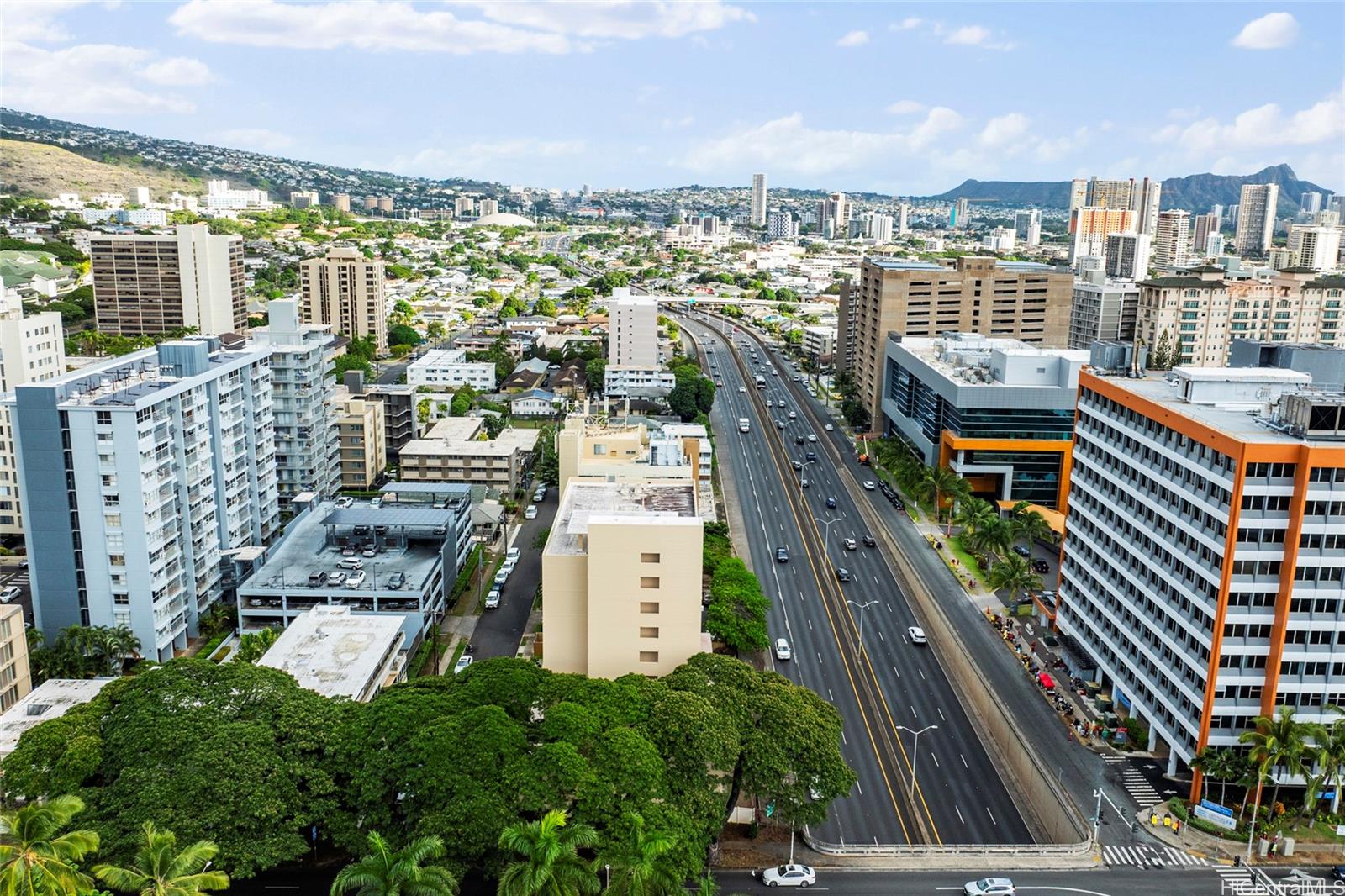 Jason Apts condo # 602, Honolulu, Hawaii - photo 22 of 25
