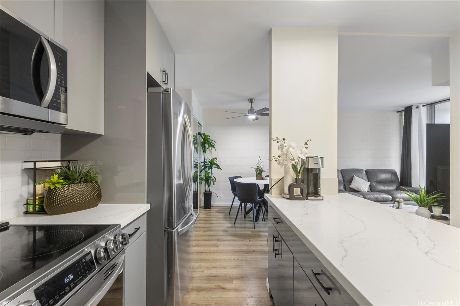 Jason Apts condo # 602, Honolulu, Hawaii - photo 8 of 25