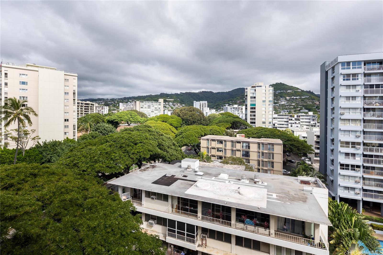 Jason Apts condo # 902, Honolulu, Hawaii - photo 13 of 19