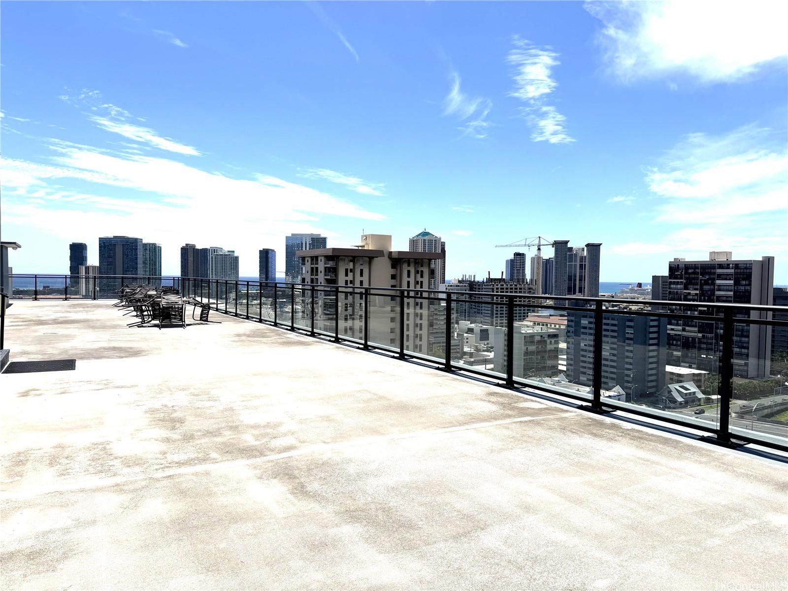 Town House condo # 201, Honolulu, Hawaii - photo 4 of 20