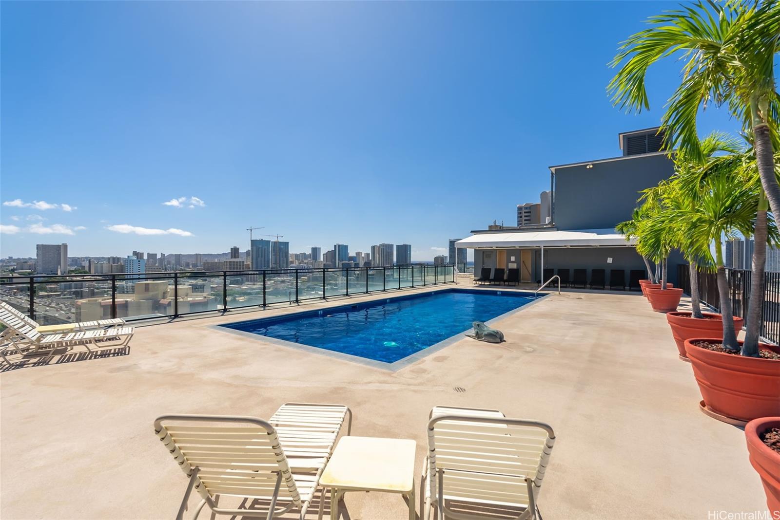 Town House condo # 408, Honolulu, Hawaii - photo 15 of 18