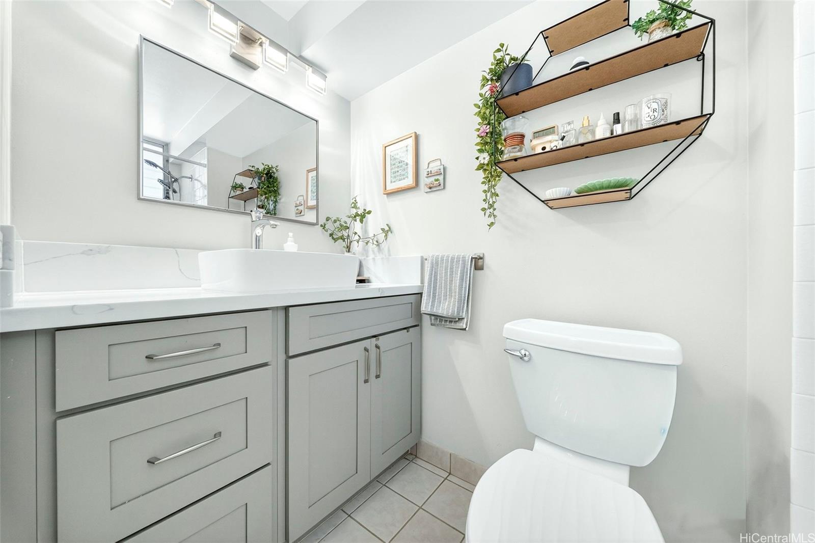 Dominis West condo # 1007, Honolulu, Hawaii - photo 10 of 24