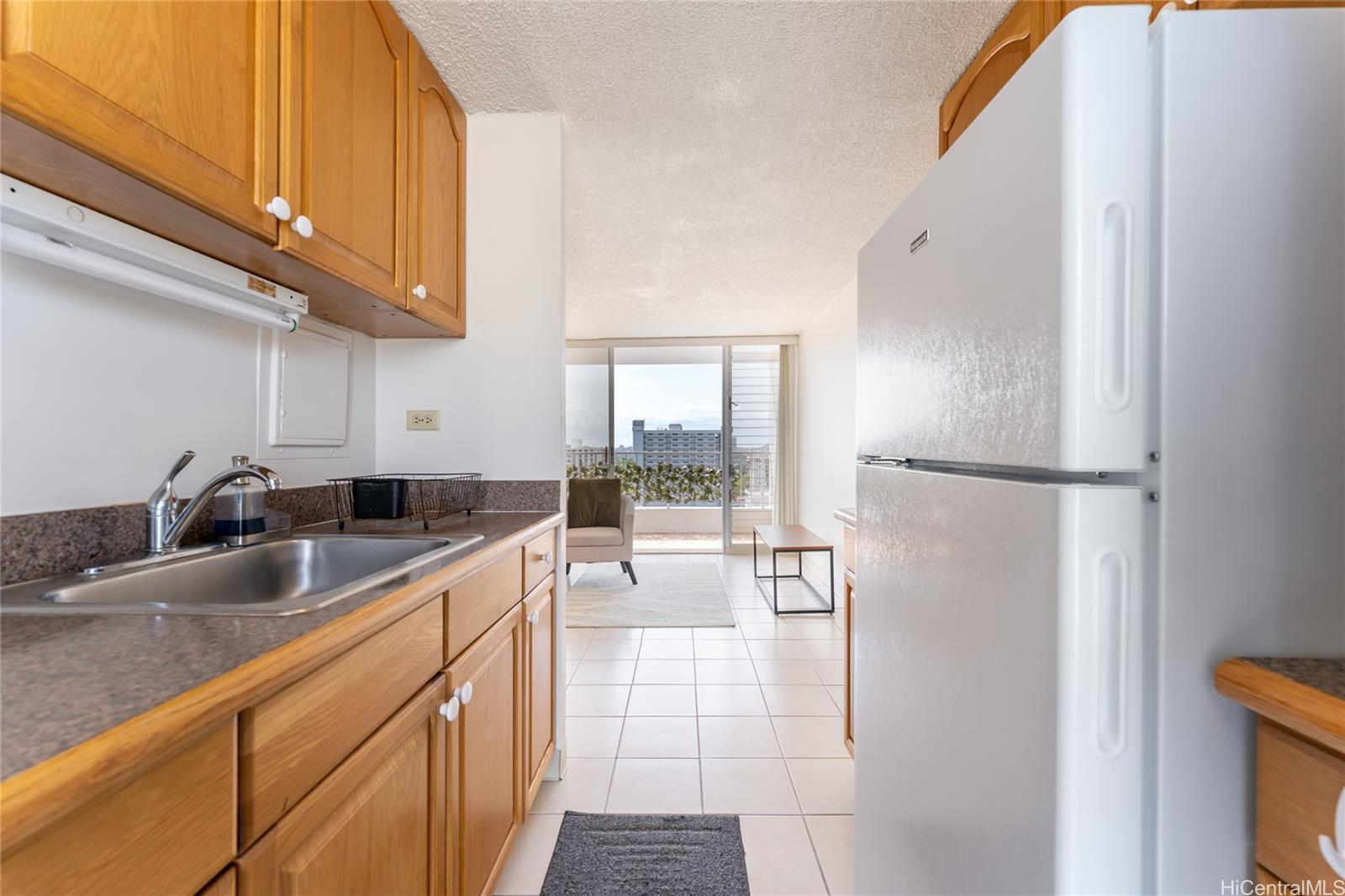 Dominis West condo # 1205, Honolulu, Hawaii - photo 6 of 24
