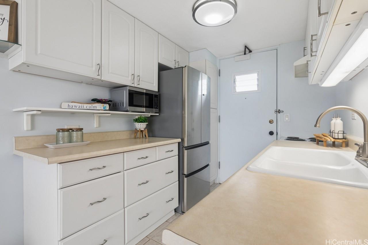 Dominis West condo # 1507, Honolulu, Hawaii - photo 11 of 25