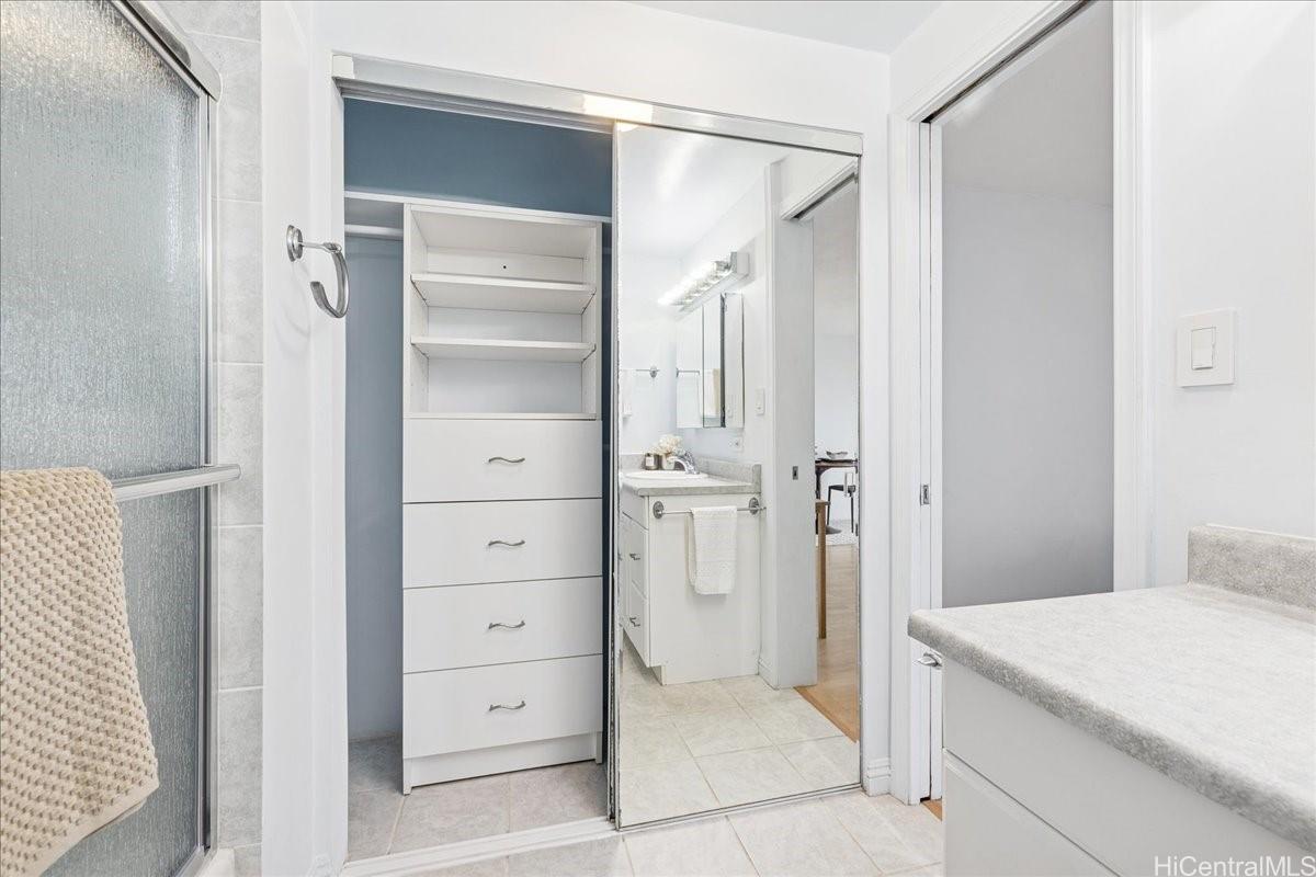 Dominis West condo # 1507, Honolulu, Hawaii - photo 14 of 25