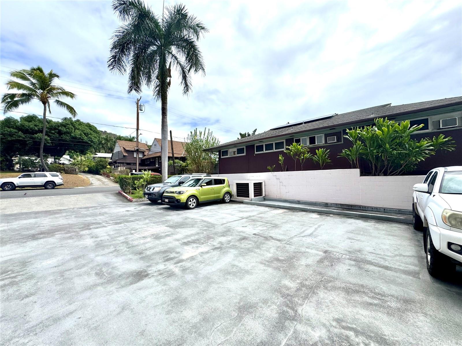 Dominis West condo # 208, Honolulu, Hawaii - photo 20 of 22