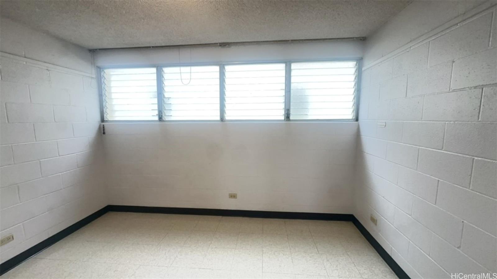 1419 Ernest St Honolulu - Rental - photo 9 of 9