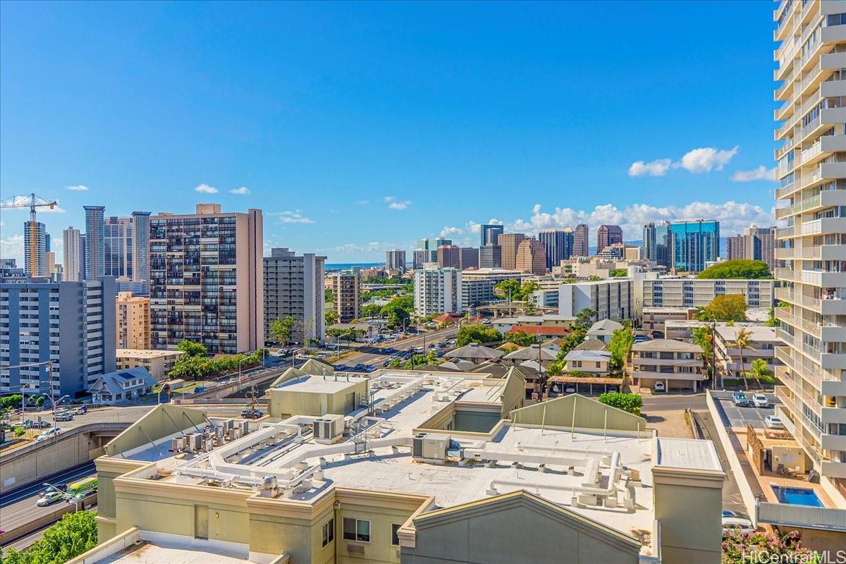 Victoria Towers condo # 1301, Honolulu, Hawaii - photo 14 of 20