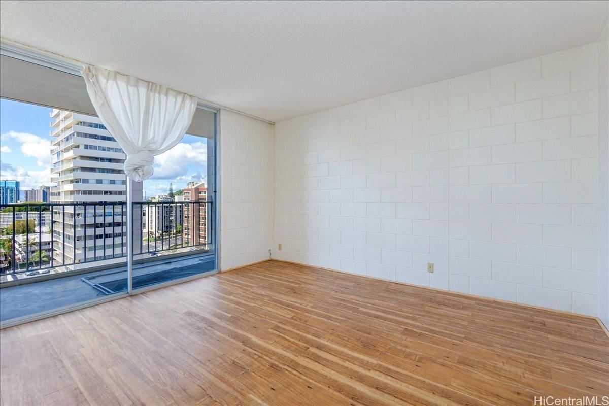 Victoria Towers condo # 1301, Honolulu, Hawaii - photo 15 of 20