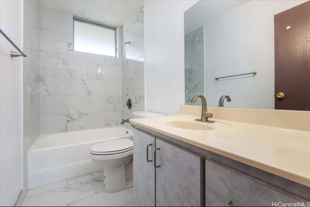 Victoria Towers condo # 1301, Honolulu, Hawaii - photo 18 of 20