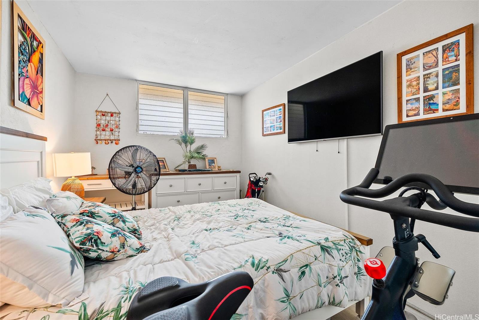 Victoria Towers condo # 1504, Honolulu, Hawaii - photo 15 of 23