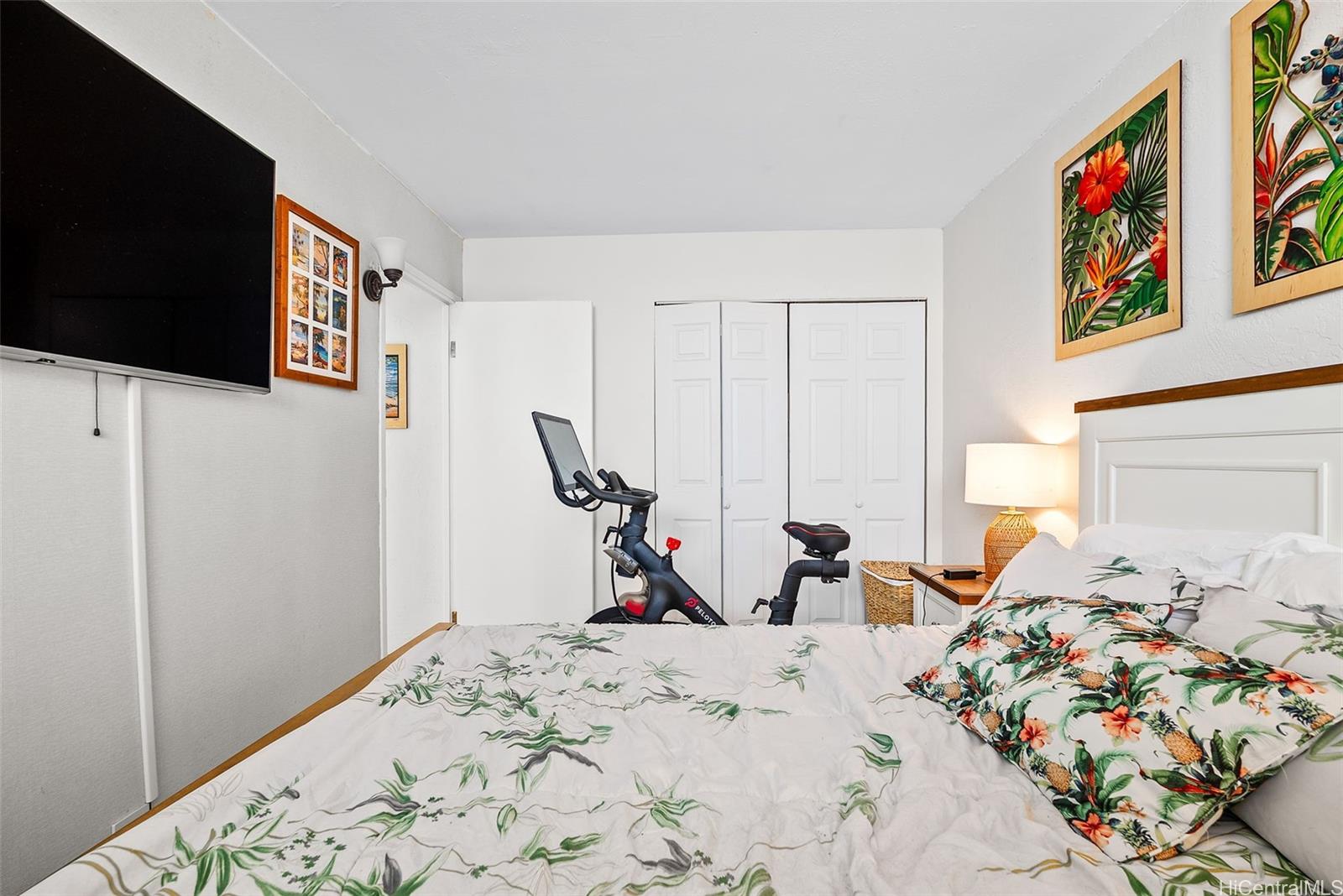 Victoria Towers condo # 1504, Honolulu, Hawaii - photo 16 of 23