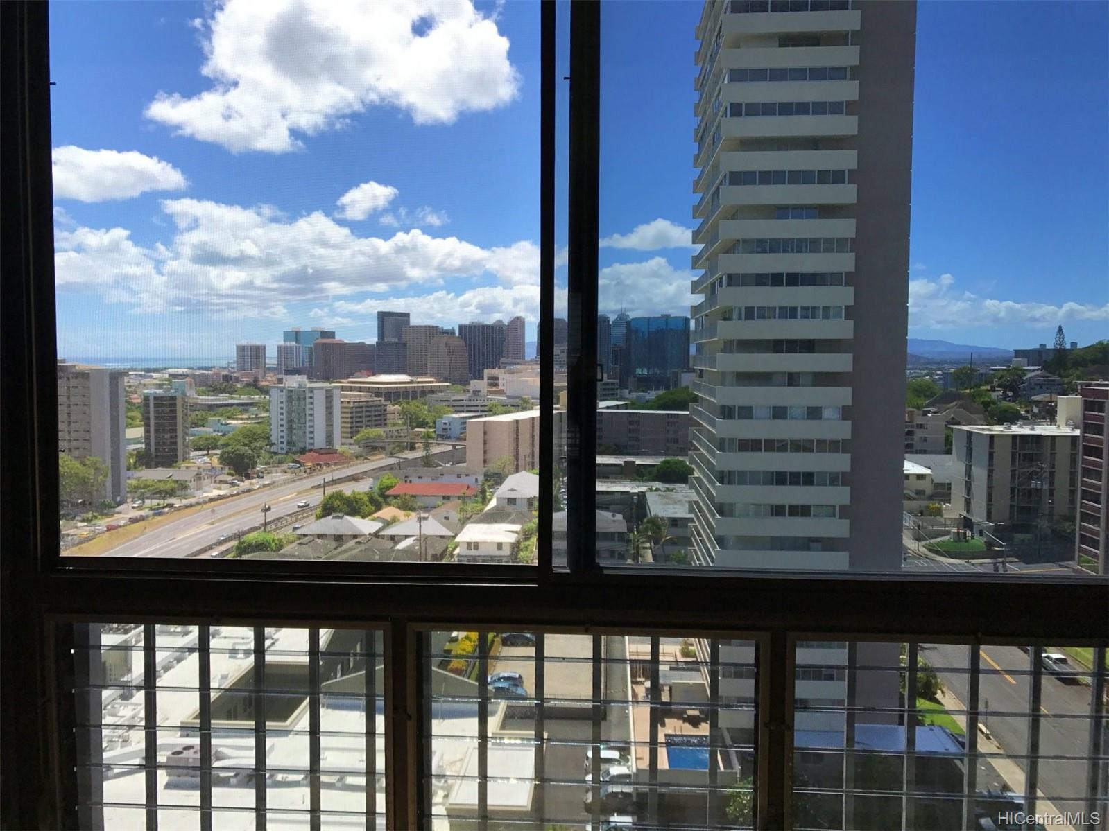 Victoria Towers 1602, 1420 Victoria Street, Honolulu Punchbowl Area