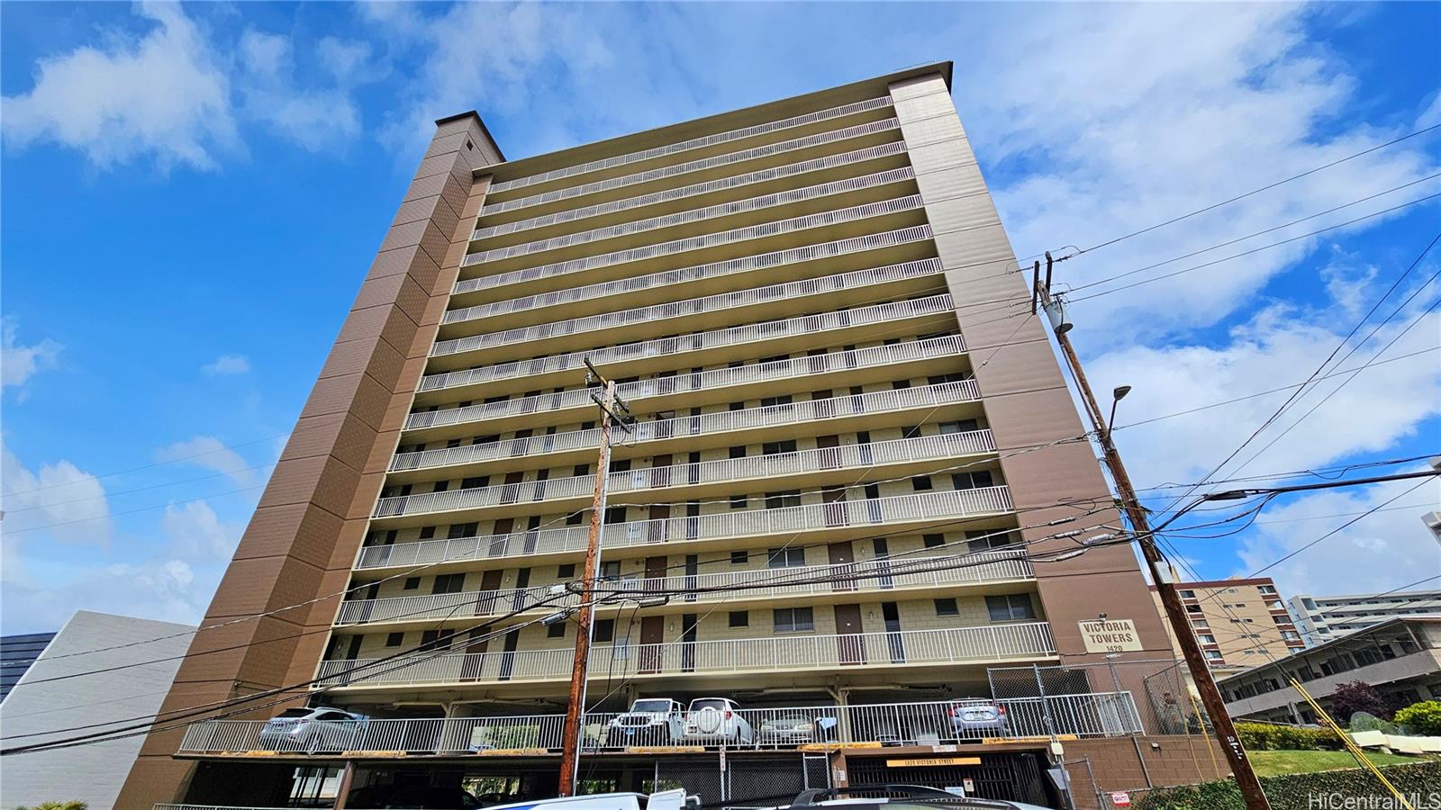 Victoria Towers condo # 402, Honolulu, Hawaii - photo 23 of 24