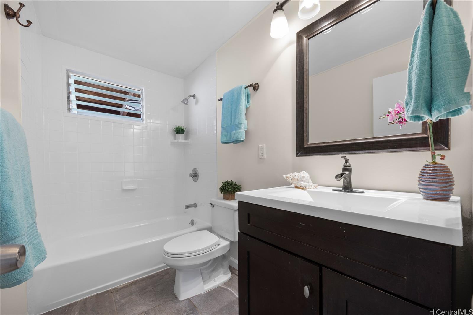 1422  Lekeona Street Keolu Hills, Kailua home - photo 16 of 25