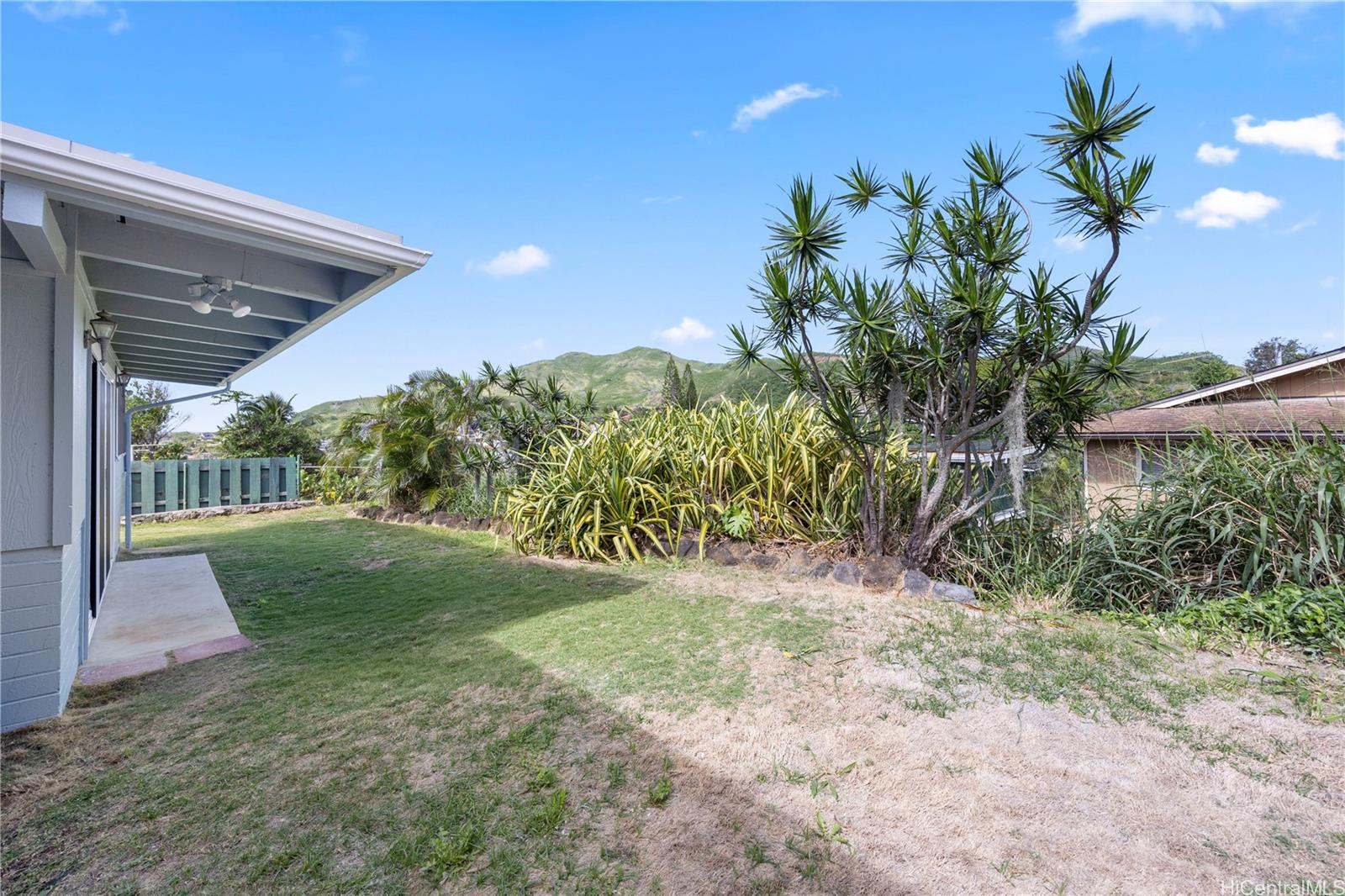 1422  Lekeona Street Keolu Hills, Kailua home - photo 23 of 25