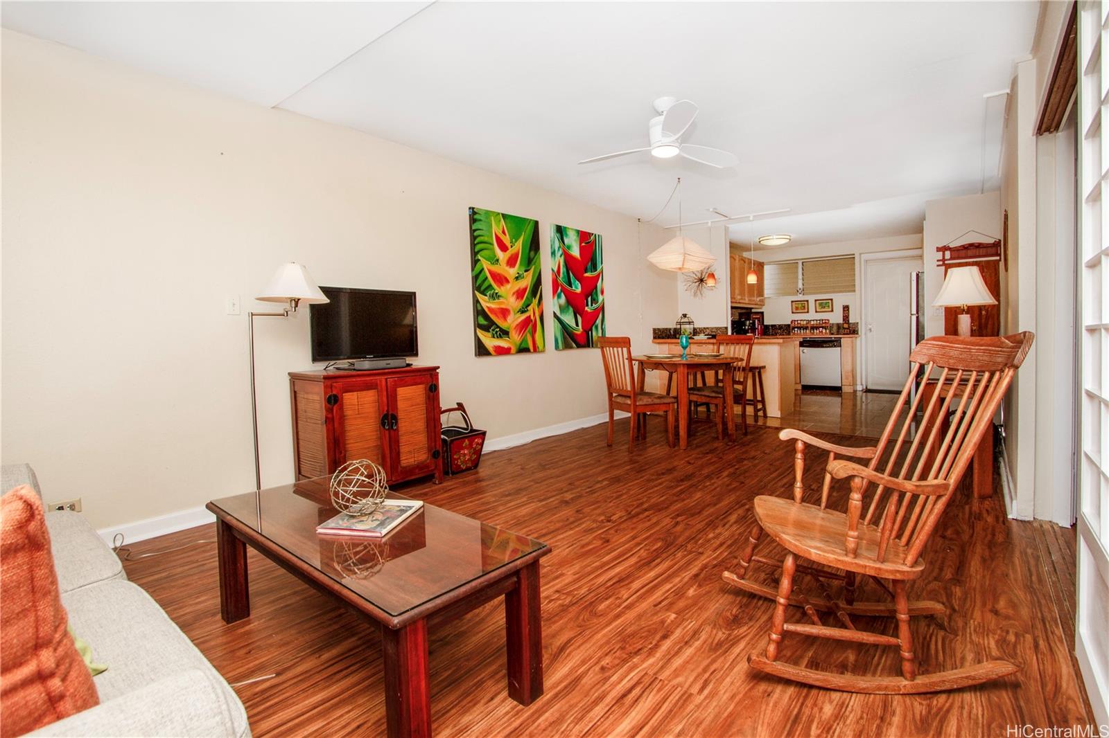 Emerson Court 101, 1423 Emerson Street, Honolulu Punchbowllower