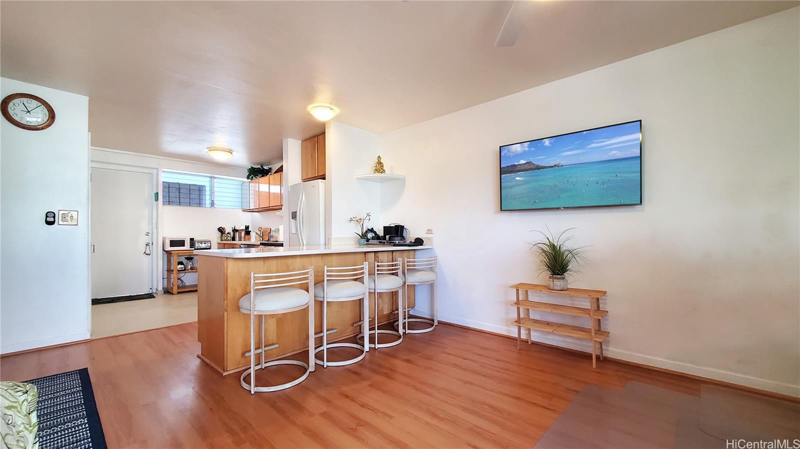 Emerson Court 214, 1423 Emerson Street, Honolulu Punchbowllower