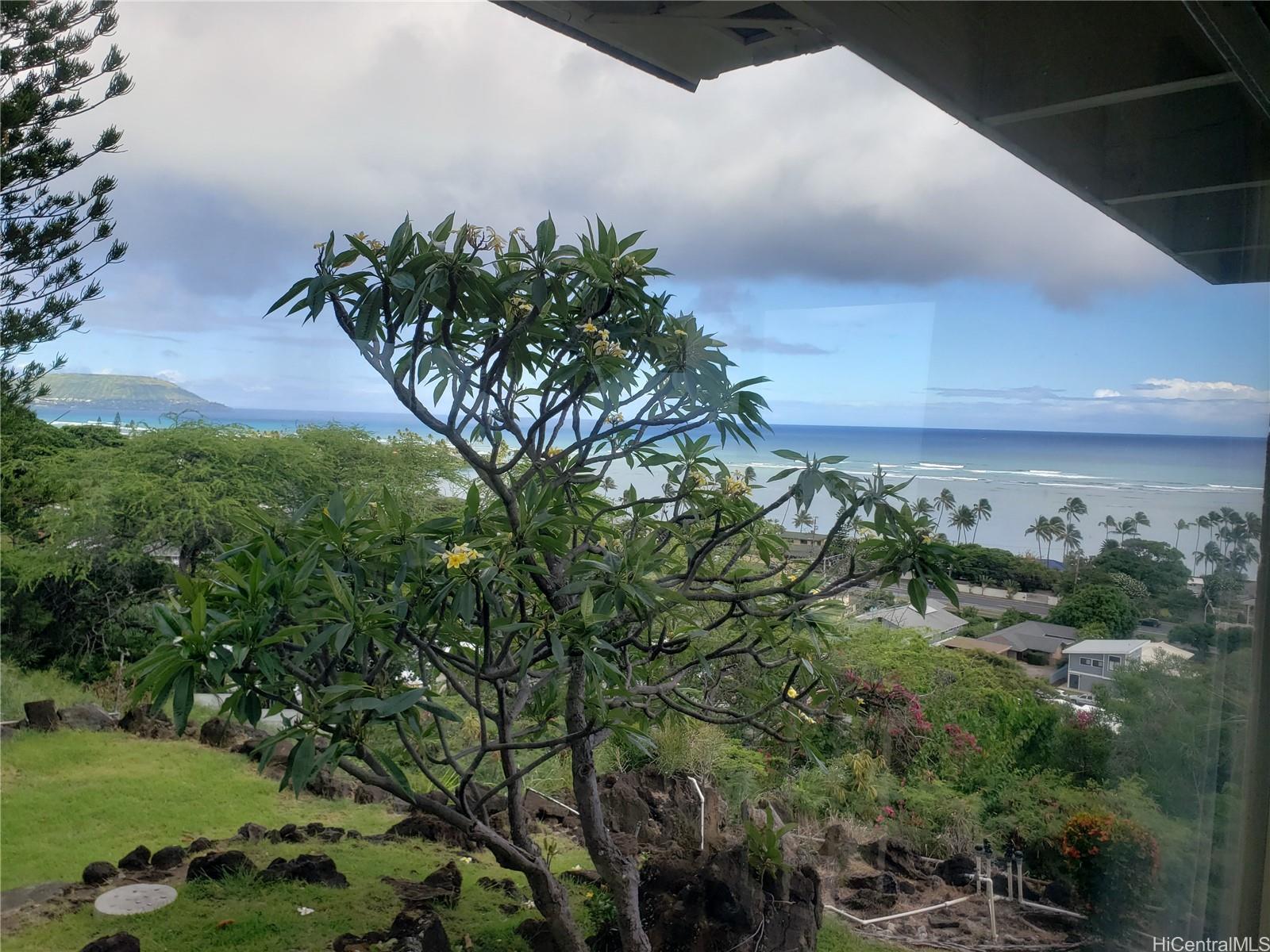 1423 Laamia Pl Honolulu - Rental - photo 19 of 21