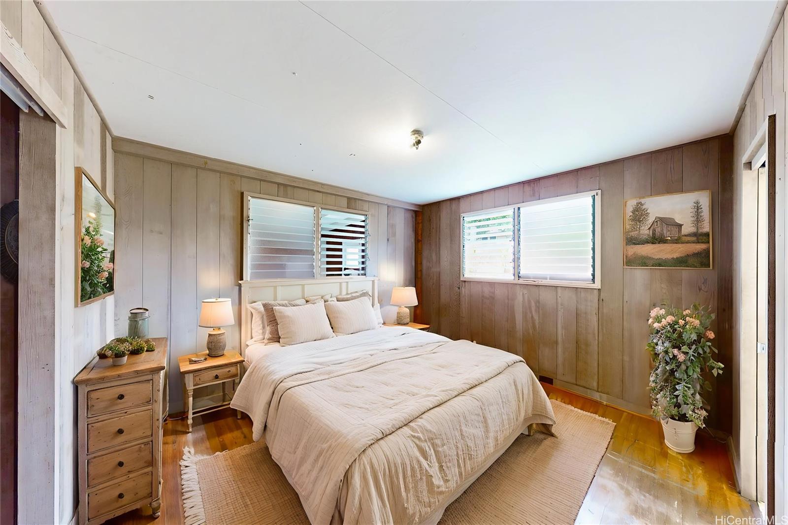 1424  Ala Hoku Place Moanalua Valley, Honolulu home - photo 13 of 25