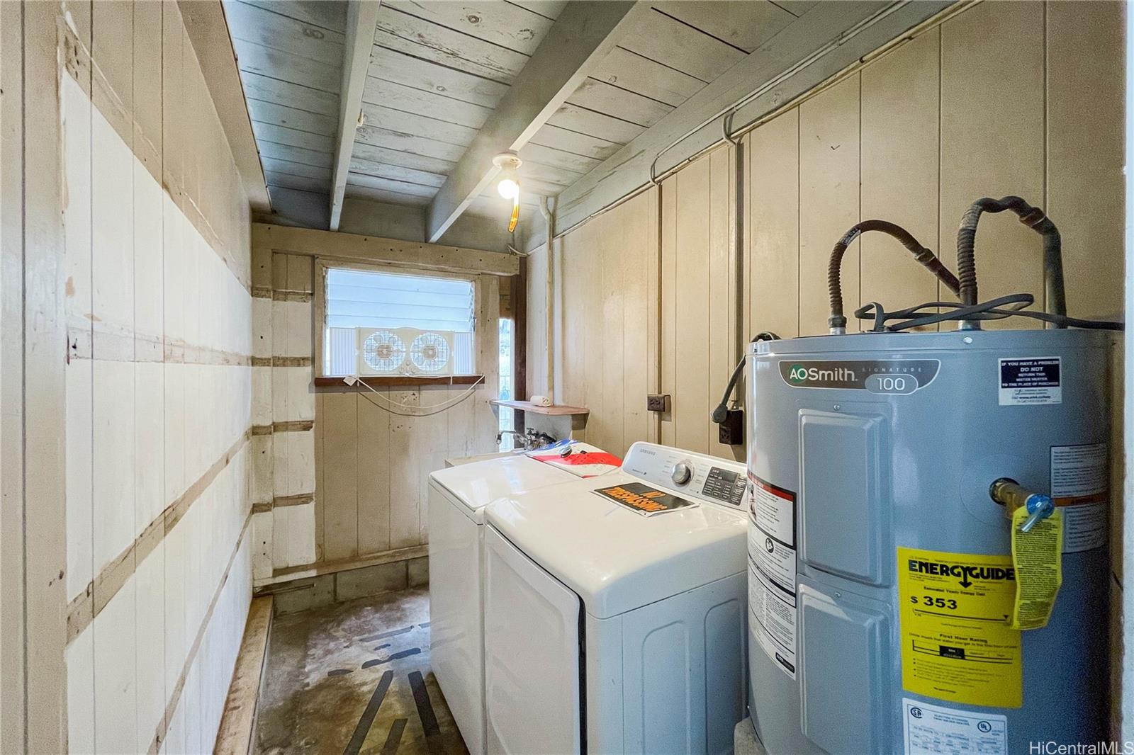 1424  Ala Hoku Place Moanalua Valley, Honolulu home - photo 18 of 25