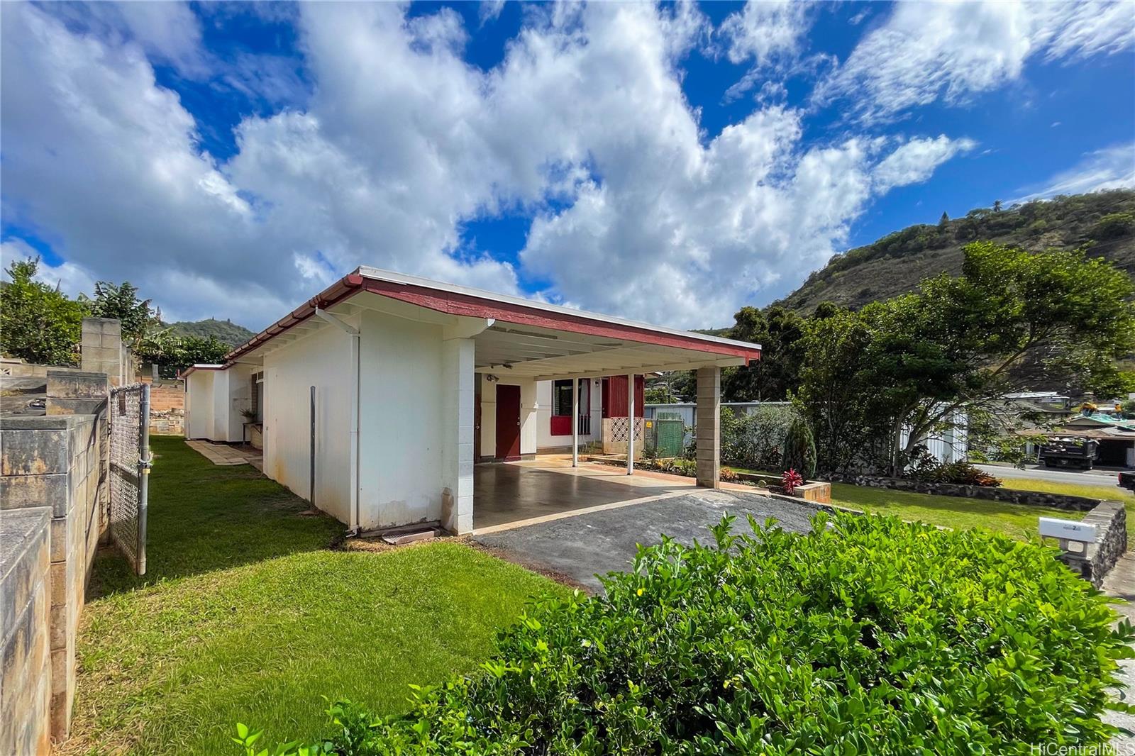 1424  Ala Hoku Place Moanalua Valley, Honolulu home - photo 23 of 25