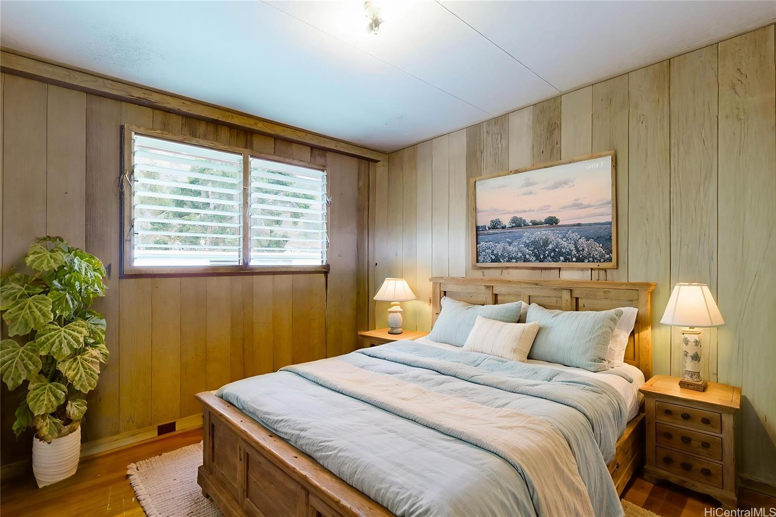 1424  Ala Hoku Place Moanalua Valley, Honolulu home - photo 8 of 25