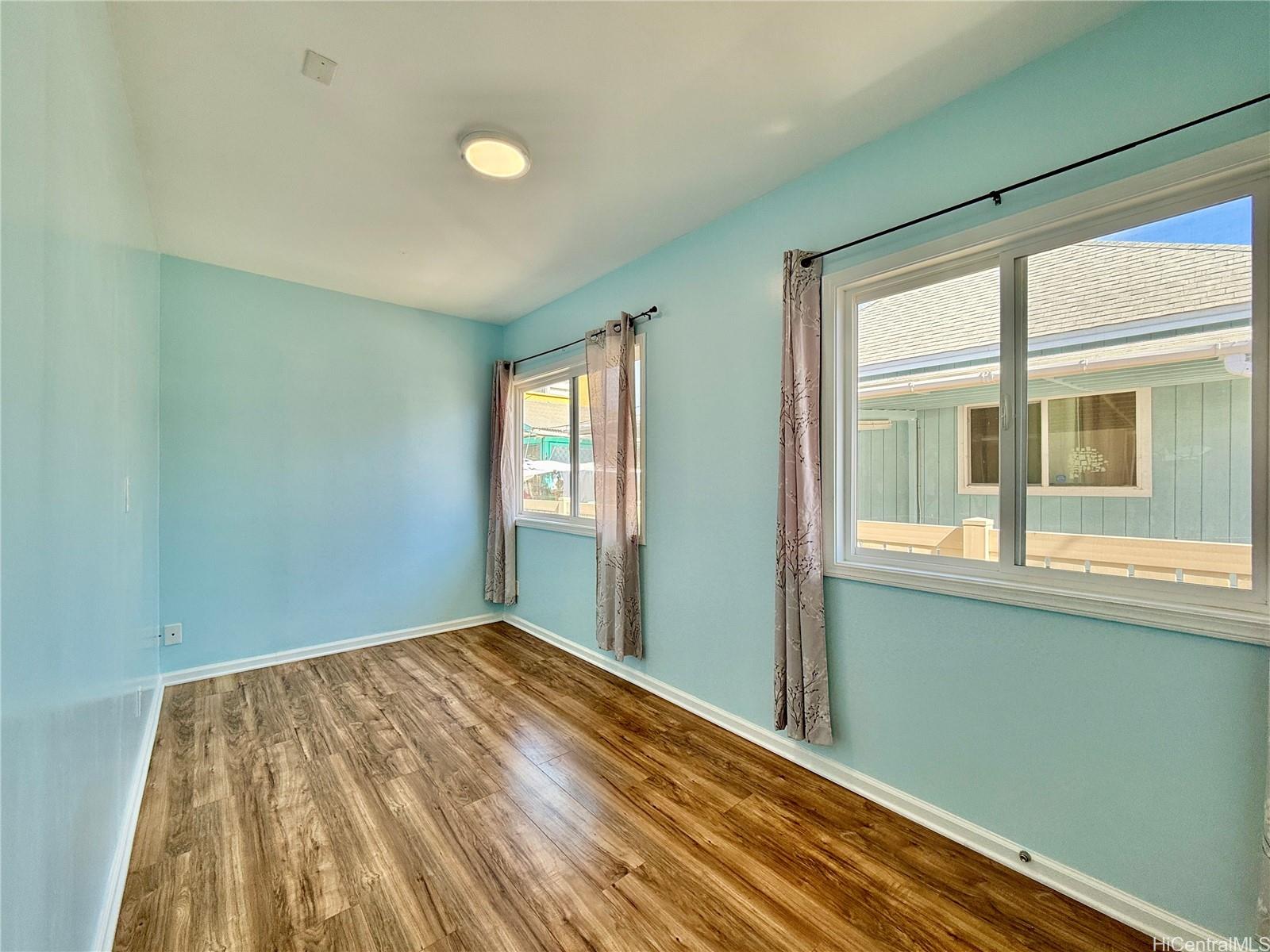 1424  Holelua Place Liliha, Honolulu home - photo 20 of 25