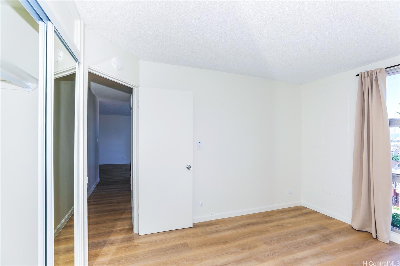 Liliha Square condo # 7F, Honolulu, Hawaii - photo 11 of 25